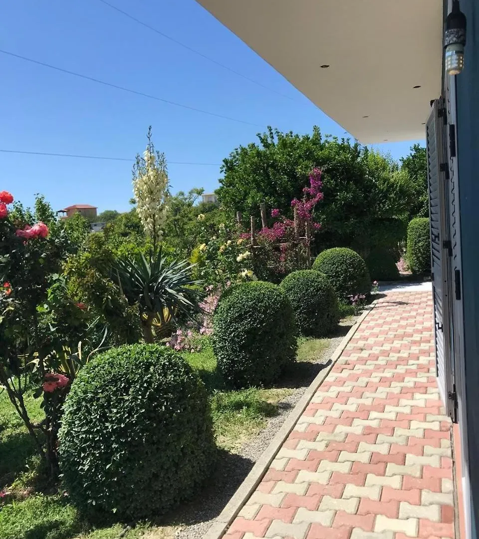 Blue Vila Дуррес Вилла